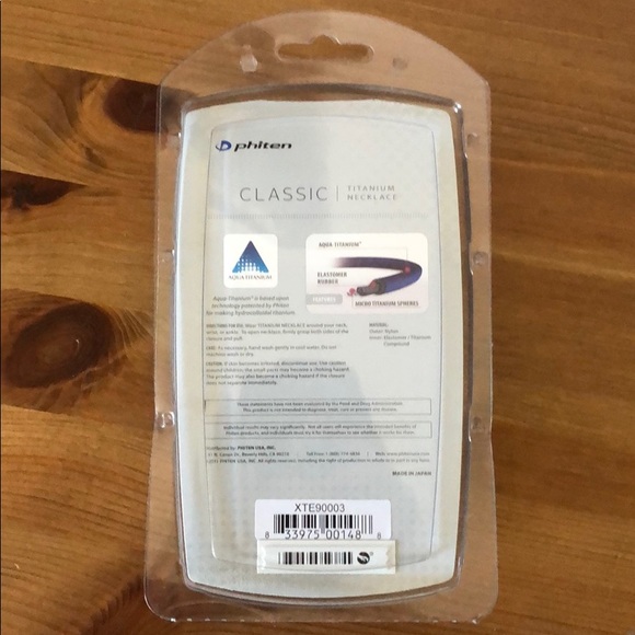 Phiten Classic Titanium Necklace (22”/55cm) - Picture 4 of 6